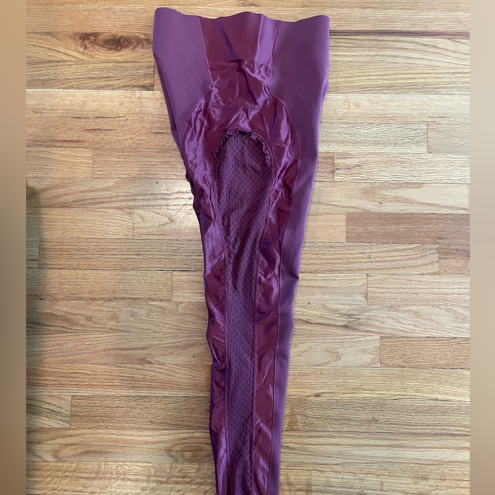 Unique girly Nike dri fit leggings - Picture 8 of 8